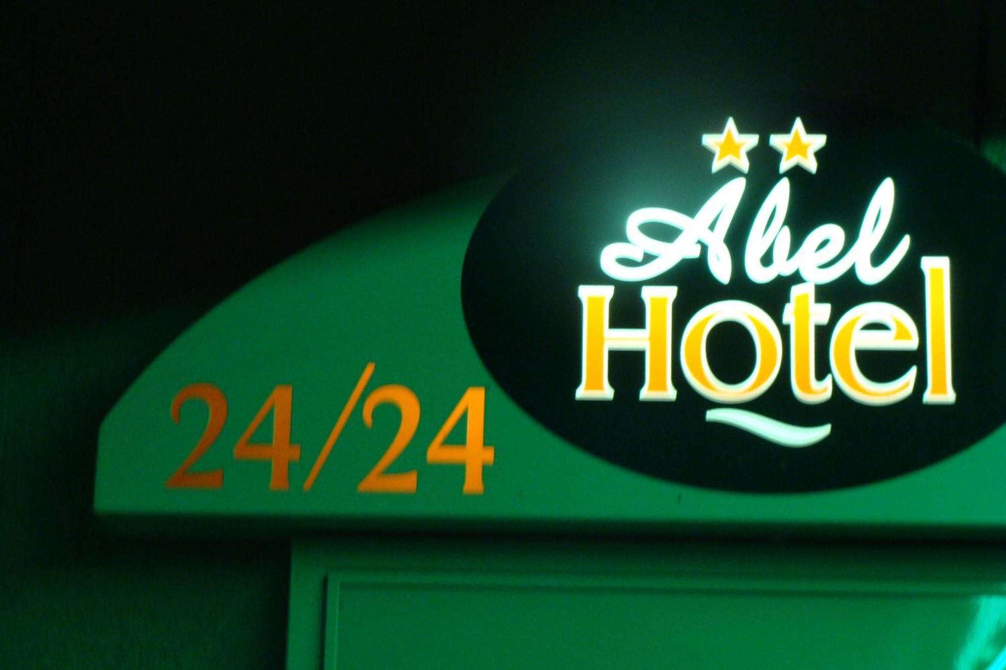 Langeac Abel Hotel מראה חיצוני תמונה